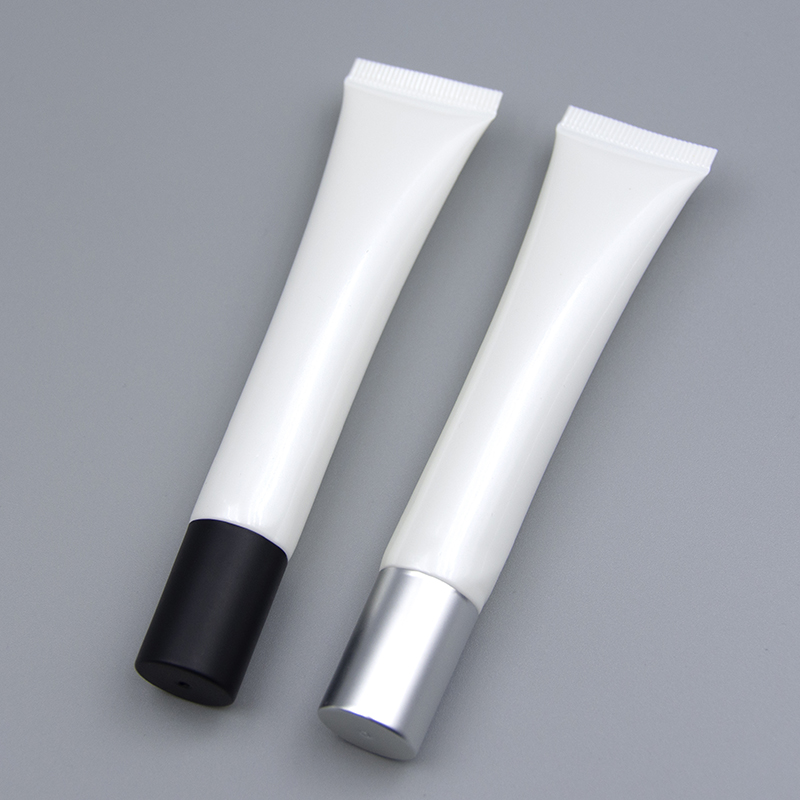 envases de tubo de brillo de labios