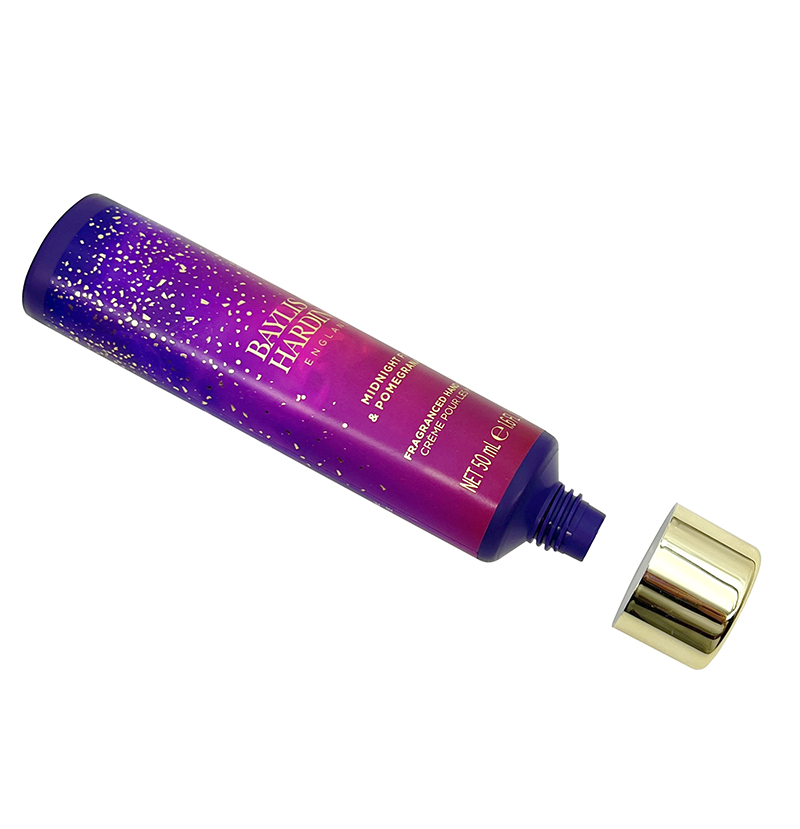 tubo de metal para crema de manos